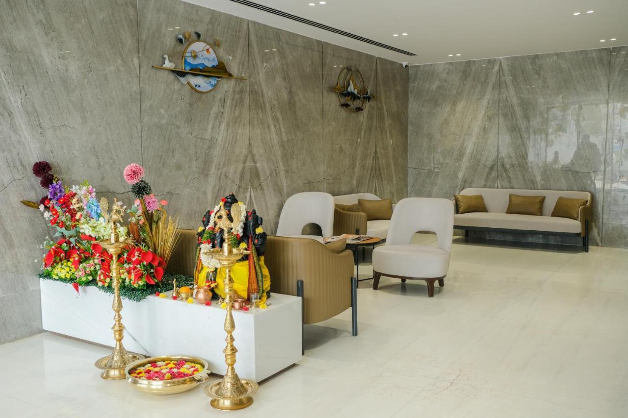 Hotel Tulips Grand Haïdarabad Extérieur photo